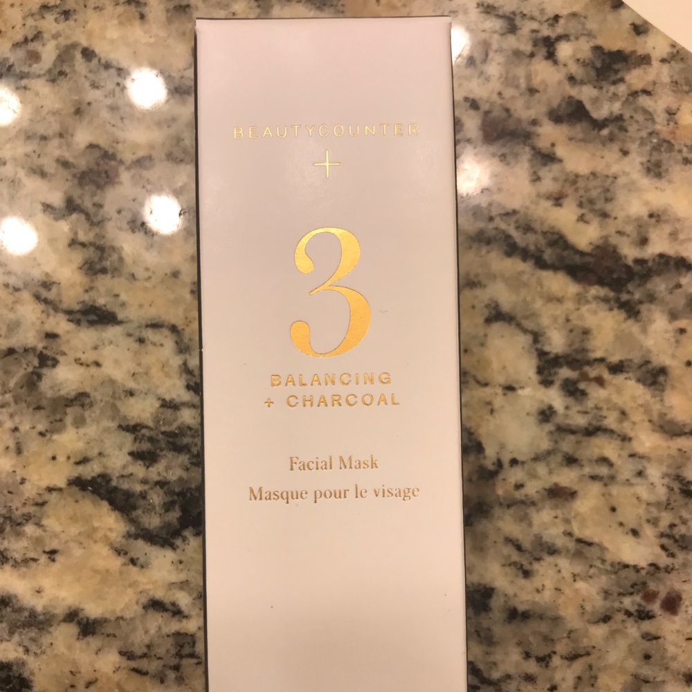 Beautycounter No 3 Balancing Charcoal Mask